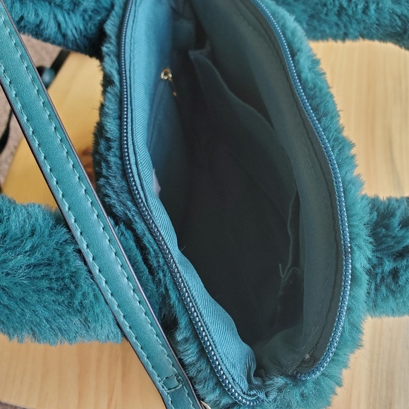 A New Day Faux Fur Crossbody in Teal - Picture 6 of 9